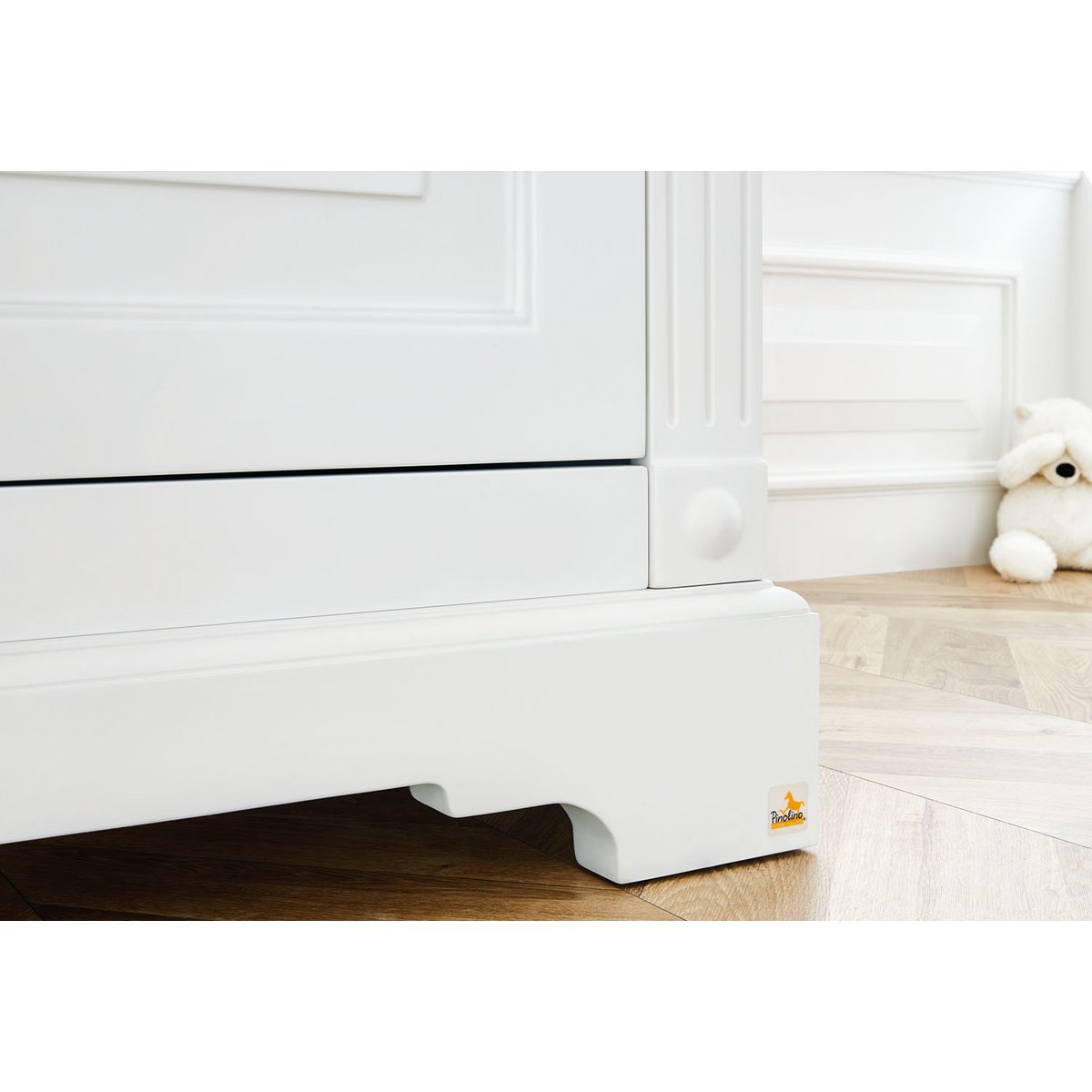 Kinderkamer "Emilia" brede incl. muurplank, 4 delen