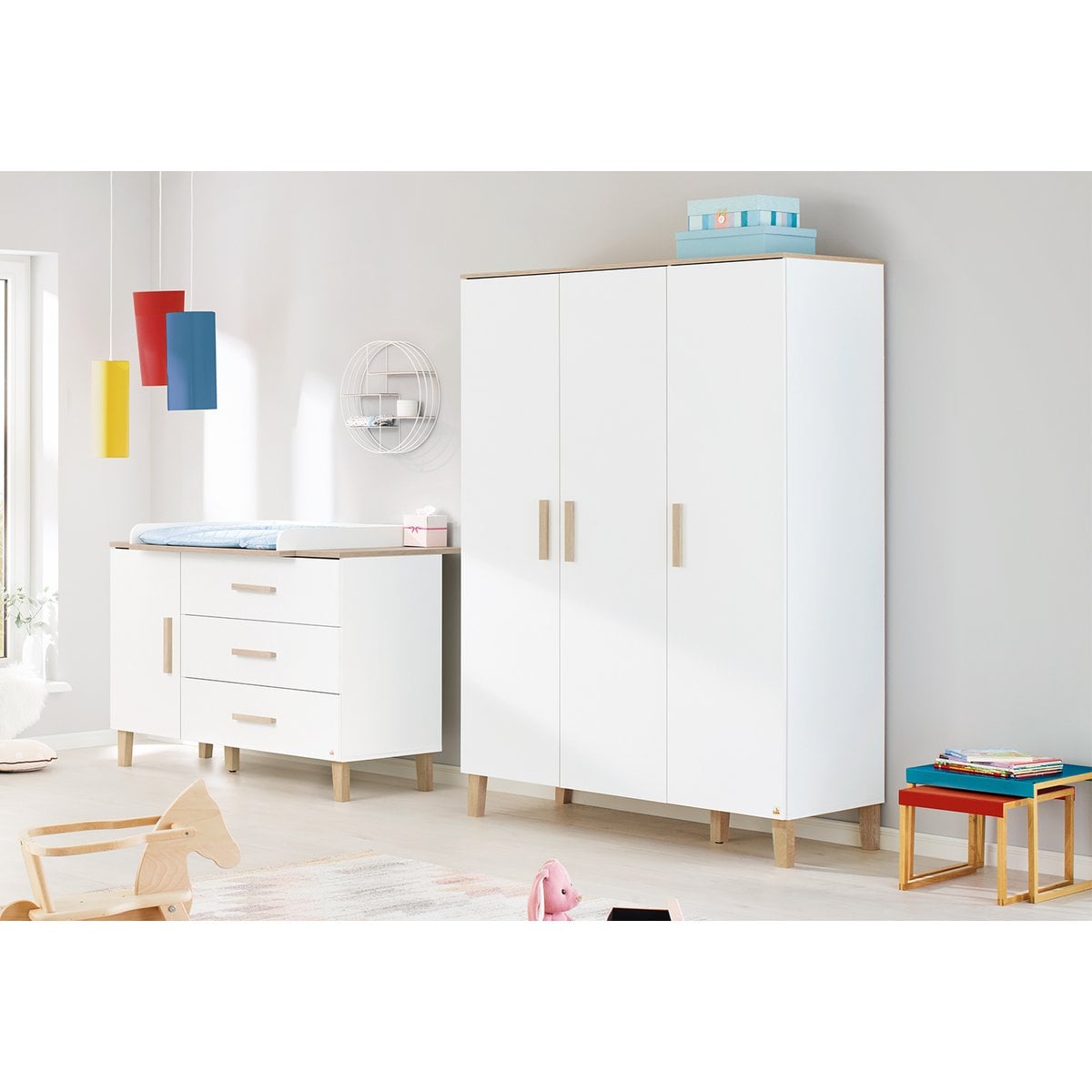 Garderobe "lumi" groot