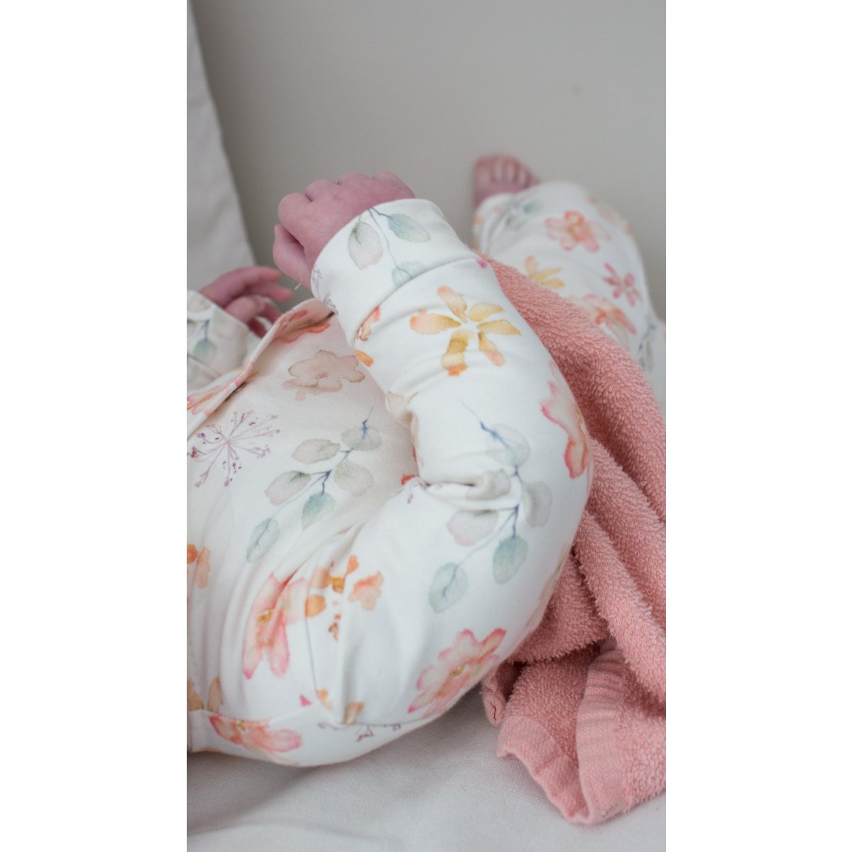 Baby Boxpakje Feathers - Geschilderde Bloemen - foto 2